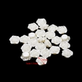 Dettaglio di una perla a rosa avorio da 14mm con foro da 1,7mm per creazione gioielli DIY - Forma di rosa (14mm) / 20 Pezzi/Confezione
