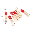 Roter Lippenstift Anhänger aus goldfarbenem Metall für DIY-Schmuck und Ketten - Lippenstift / 10er Pack