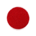 Vue de dessus de perles de rocaille rouges de 2 mm pour bijoux dans un plateau rond - 1800 Pièces/Paquet (2mm/18g) / Rouge Vif