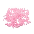 Primer plano de cuentas de vidrio rosa macarrón de 3mm con acabado perlado para joyas DIY - Rosa Claro