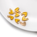 Détail de pendentifs en cœur émaillé jaune avec bordure perlée dorée pour bijoux DIY - Jaune