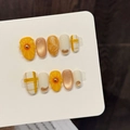 Handgefertigte Press-on-Nägel mit orangefarbenem Blumenmuster und 3D-Reliefkunst - XS / Kurz Oval