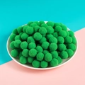 Pompones de poliéster verde vibrante de 1,5 cm para manualidades y ropa decor - Verde Hierba