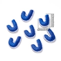 Mini parche bordado letra J termoadhesivo azul oscuro con borde blanco, talla 15,5mm - 5 Unidades/Paquete / Letra J