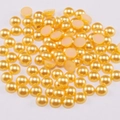 Semiperlas doradas de ABS con reverso plano y acabado brillante para joyería DIY - Amarillo Dorado
