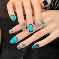Unghie finte blu scuro cat-eye con effetto glitter e design a farfalla blu - XS / Stile Quadrato (2930)