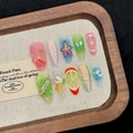 Uñas postizas artesanales con diseño 3D de estrella de mar y flores veraniegas - XS / 3018-Almendra Mediana