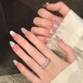 Unghie finte cat-eye francesi con fiocco 3D bianco e strass scintillanti da donna - XS / 5-Ovale Medio Lungo