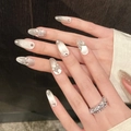 Unghie finte a mandorla fatte a mano con effetto occhio di gatto e farfalla di strass - XS / Ovale medio-lungo