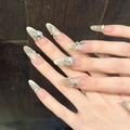 Uñas postizas de almendra ojo de gato con mariposa 3D, perlas y diamantes - XS / Estilo Ovalado Largo (2781)