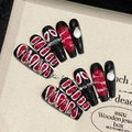 Uñas postizas negras hechas a mano estilo ataúd con gotas de sangre y pedrería plateada - XS / Negro Rojo Gótico (2698)