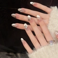 Unghie finte fatte a mano con effetto cat-eye, farfalle metalliche e perle - Stile Ovale Medio Farfalla Occhio di Gatto Argento (260-Middle Oval) / Extra Piccolo (XS)