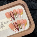 Handgefertigte Mandelnägel zum Aufkleben mit tiefroten Schleifen und Blumenmustern - Extra Klein (XS) / 673-Lang Stiletto