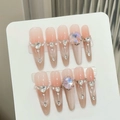 Handgemaakte amandelvormige nepnagels met nude cat-eye verloop en kristallen ketting - XS / Kattenoog Nude Roze Lang Puntig (720)