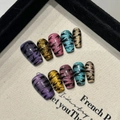 Uñas postizas hechas a mano para Halloween con efecto magnético ojo de gato y animal print - Extra Pequeño (XS) / Ataúd Corto