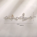 Vista macro del connettore farfalla argento con zirconi e madreperla per gioielli DIY - Argento Farfalla Strass (A0094-9)
