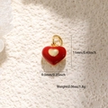 Ciondolo a cuore in smalto rosso classico con dettagli in oro e zirconi, 11 mm - Stile Cuore Smalto Rosso (A0702)