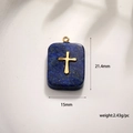 Vue détaillée du pendentif croix en lapis-lazuli avec dimensions 21,4x15mm - Pendentif style lapis-lazuli avec croix (A0124) / 21.4mm*15mm / Bleu