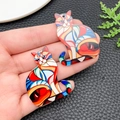 Macro shot of colorful acrylic cat pendant featuring an abstract mosaic painted art design - Cat Style (23987) / 40x32x2mm