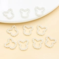 Flache Darstellung weißer Kunstperlen in Tierform für DIY-Handyhüllen und Nagelkunst-Dekor - Hohler Bär (25780) / 12x12mm