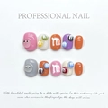 Uñas postizas 3D hechas a mano M&M coloridas cortas y redondas con acabado brillante - XS / Estilo Frijol Dopamina
