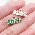 Grüner Emaille-Anhänger Jahr 2028 aus Goldlegierung für DIY-Schmuck und Schlüsselanhänger - 1 Stück / Grün (2028)
