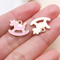 Pendentif cheval à bascule licorne rose et doré pour création de bijoux DIY et chaînes - Style Cheval À Bascule Licorne En Émail Rose Alliage (11030)