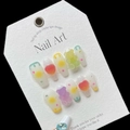 Handgefertigtes Kunstnägel-Set mit 3D-Gummibärchen, Glitzerherzen und mattem Pastell-Design - Zuckerbär
