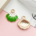 Golden shell pendant with green enamel oil drip finish and hanging loop for DIY jewelry - Ocean Shell (12035) / Green