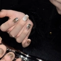 Handmade cat-eye press-on nails in milk tea brown and champagne glitter finish - Extra Small (XS) / Milk Tea Cat Eye