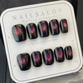 Set unghie finte eye cat viola scuro e rosa con effetto glitter galassia su espositore - Occhio di Gatto Inseguimento della Luce Nero Rosa / Grande (L)