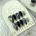 Uñas postizas de almendra hechas a mano con diseño de mármol oscuro y brillo plateado - Manchas Oscuras / Grande (L)