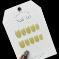 Unghie finte corte quadrate verde senape con effetto glitter arcobaleno cat eye - Verde Senape / Extra Piccolo (XS)