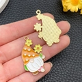 Emaille dwerghanger met oranje hoed en witte baard voor DIY sieraden maken - Strik Baard Gnoom (23031)