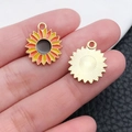 Colgante de girasol esmaltado dorado con pétalos degradados para creación de joyas DIY - Girasol de Esmalte Amarillo Naranja Acción de Gracias (19209)