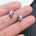 Par de dijes de maíz en plata antigua de aleación para joyería de fiesta de cosecha - Maíz Pequeño de Plata Antigua (8079)