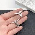 Macro detail of retro silver bull skull alloy pendants with vintage texture for DIY jewelry - Skull Bull Head Style B (16968)