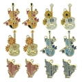 Ciondoli colorati in smalto a forma di strumenti musicali con motivi floreali decorativi - Serie Musica Smalto (SN1038)