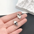 Dijes de calavera de plata con detalles tallados para creación de joyas DIY - Estilo de Calavera (3341)