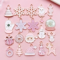 Set de dijes navideños de esmalte rosa y blanco con diseños de renos y copos - Serie de Navidad Rosa Blanca Surtido Mixto (SN1590)