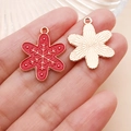 Colgante de copo de nieve en esmalte rojo y oro para crear pulseras de Navidad DIY - Copo de Nieve de Navidad Rojo (25461)