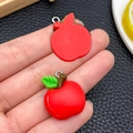 Ciondolo a mela rossa in resina con anello in argento per creazioni fai-da-te - Decorazione Mela Rossa Media (24238)