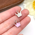 Ciondoli a corona in smalto rosa e argento per bracciali e collane fai-da-te - Corona in Smalto Rosa (23526)