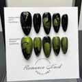 Unghie finte fatte a mano occhio di gatto nero e verde con silhouette di gatto su punte lunghe - Occhio di Gatto Cool Premium / Extra Piccolo (XS)