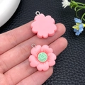 Handgemaakte roze hars lotusbloem hanger bedeltje met zilveren metalen ringetje - Roze Hars Sakura Lotus (24331)