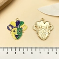 Ciondolo maschera di carnevale colorato in giallo, viola e verde per creazione gioielli DIY - Ciondolo Maschera Commedia (21828)