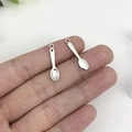 Antique silver spoon-shaped alloy charm for DIY jewelry and keychains with top loop - Antique Silver Zinc Alloy Tool Tableware Spoon (11253)