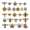 Emaille Bienen- und Gänseblümchen-Anhänger in Gold und Silber für DIY-Schmuck - Bienen Serie Vielfalt (SN1009)