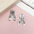 Par de colgantes de zapatillas de ballet plata antigua para creación de joyas DIY - Zapatos de Baile de Aleación de Zinc Plata Antigua