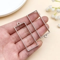 Colgante de marco rectangular plateado para creación de joyas DIY con resina - Bisel de Marco Rectangular (10476)